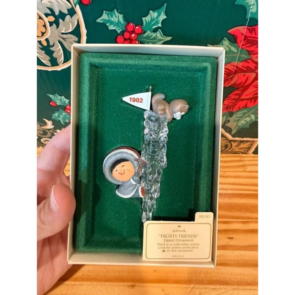 Hallmark 1982 Frosty Friends #3 Keepsake Ornament Eskimo Icicle Squirrel